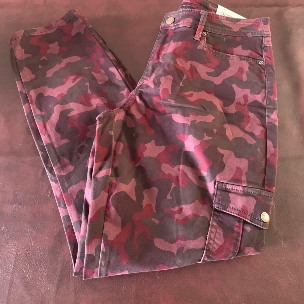 Camouflage cargo pants